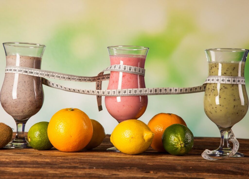 Shake para emagrecer preparado com ingredientes saudáveis