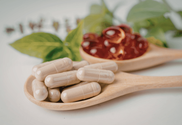 Suplemento nutracêutico à base de plantas, com destaque para a diosmina, que alivia a sensação de pernas pesadas